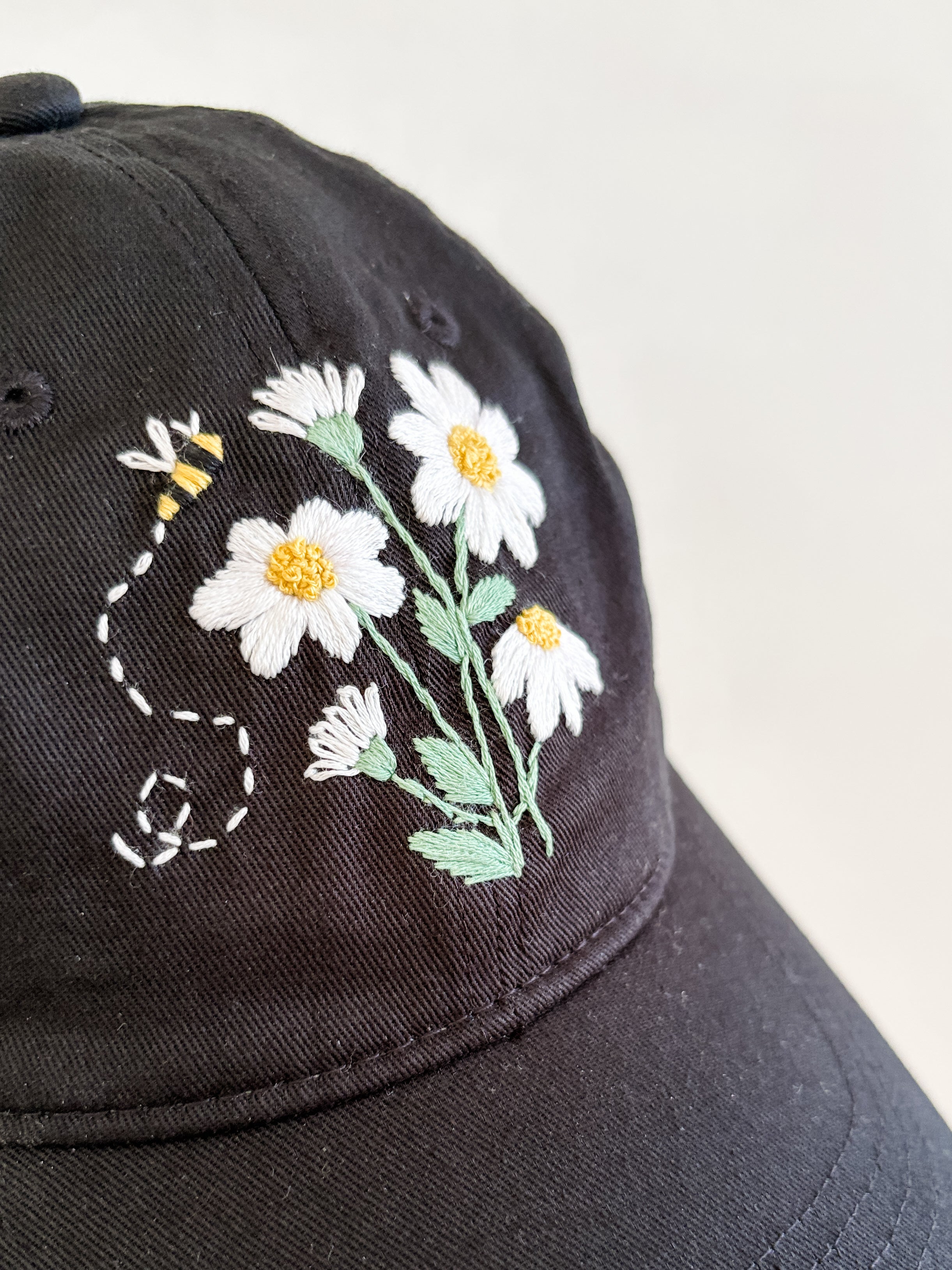 Daisy Days Hat (Black, 100% Cotton)
