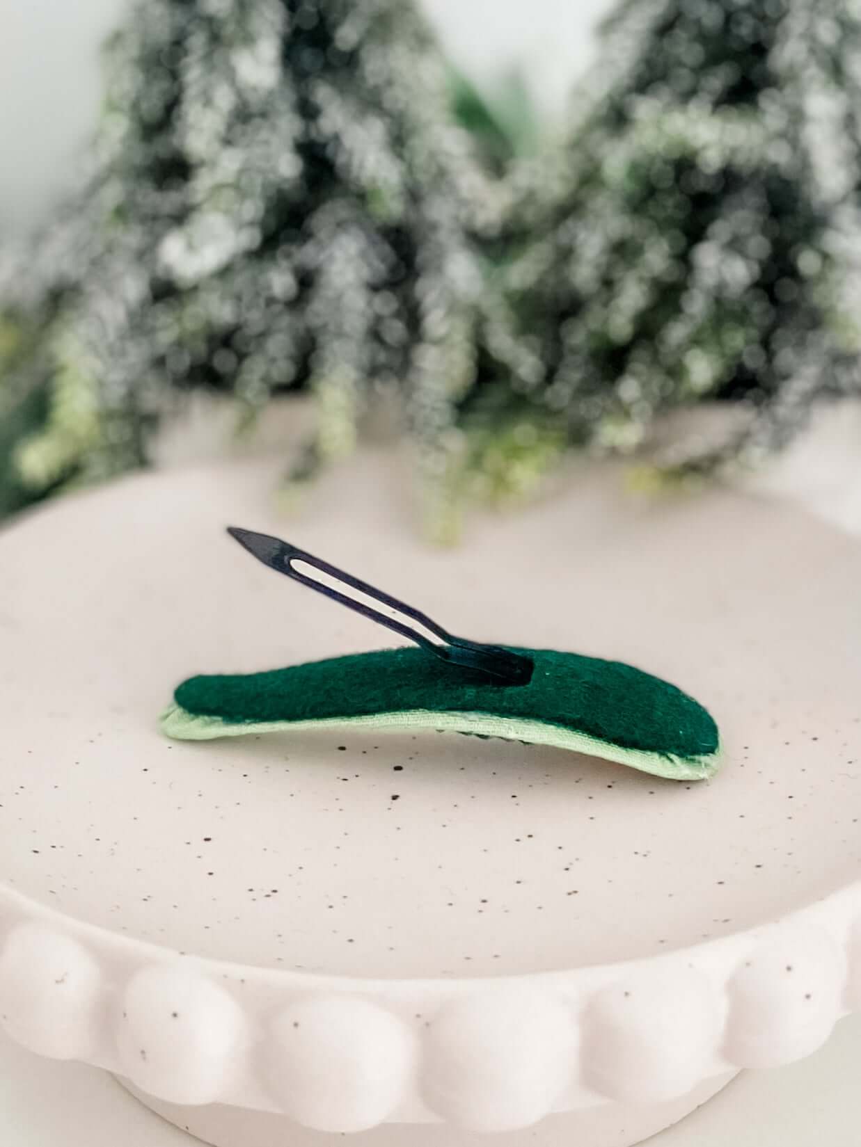 Christmas Hand-embroidered Hair clips - Pair