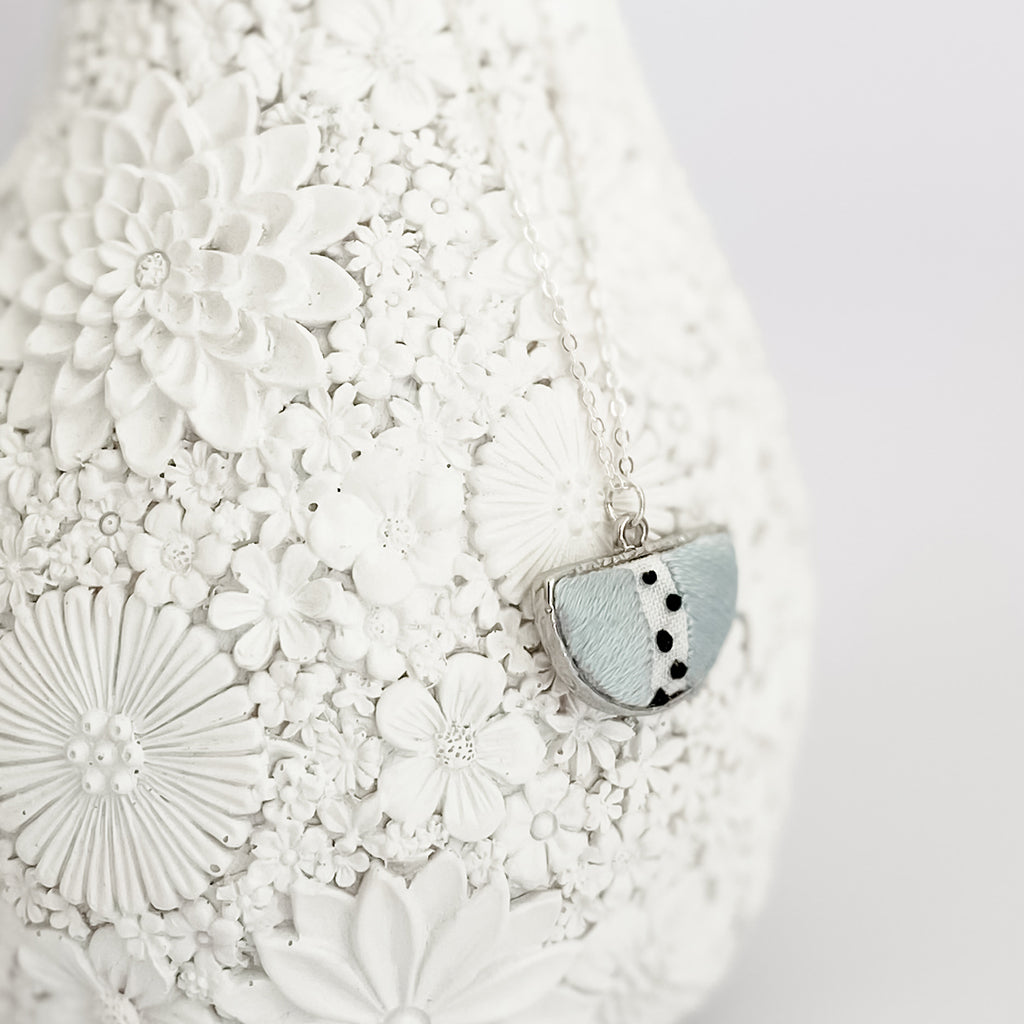 Kuro Collection – Hand-Embroidered Dots Necklace (Silver)