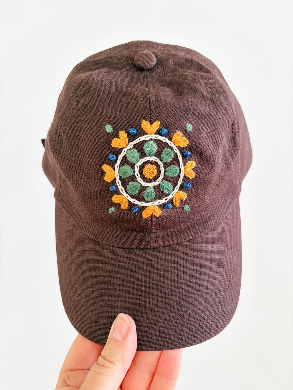 Mandala Bloom Hat (Brown, Cotton-Linen Blend)