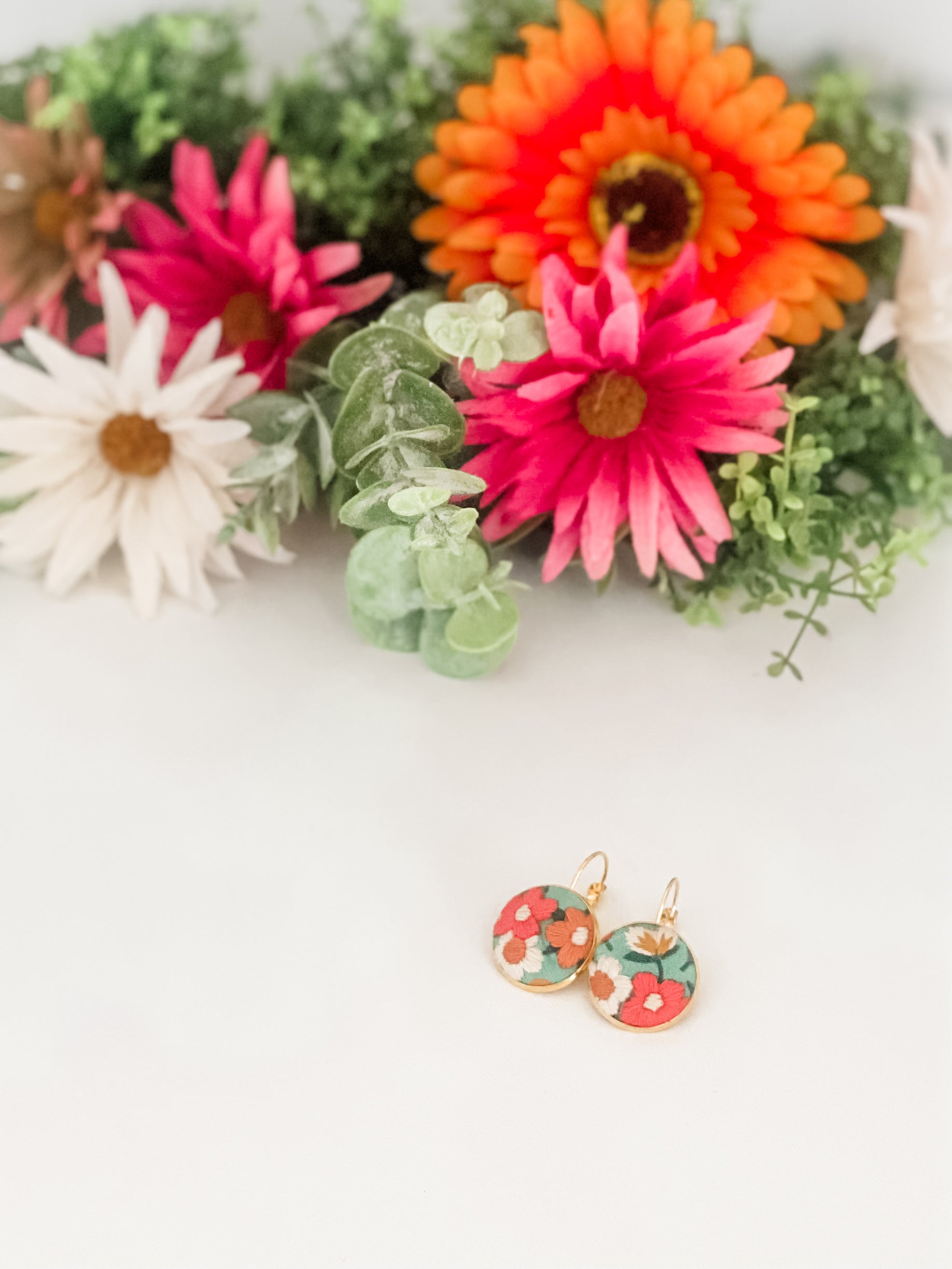 Small round French hook earrings, hand-embroidered