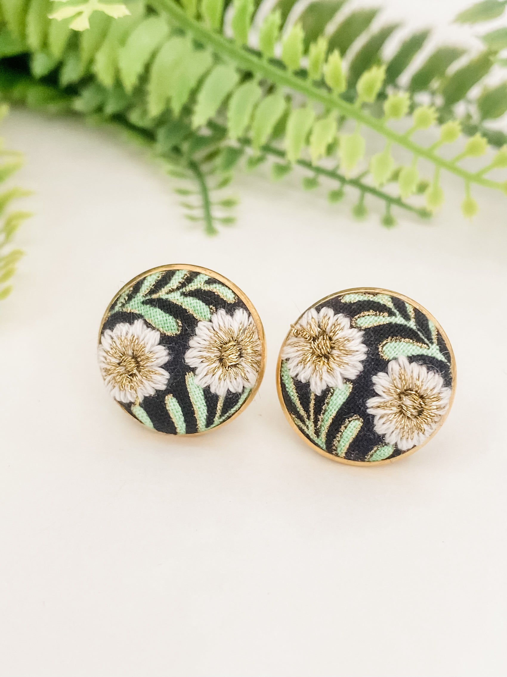 Round clip-on earrings, hand-embroidered