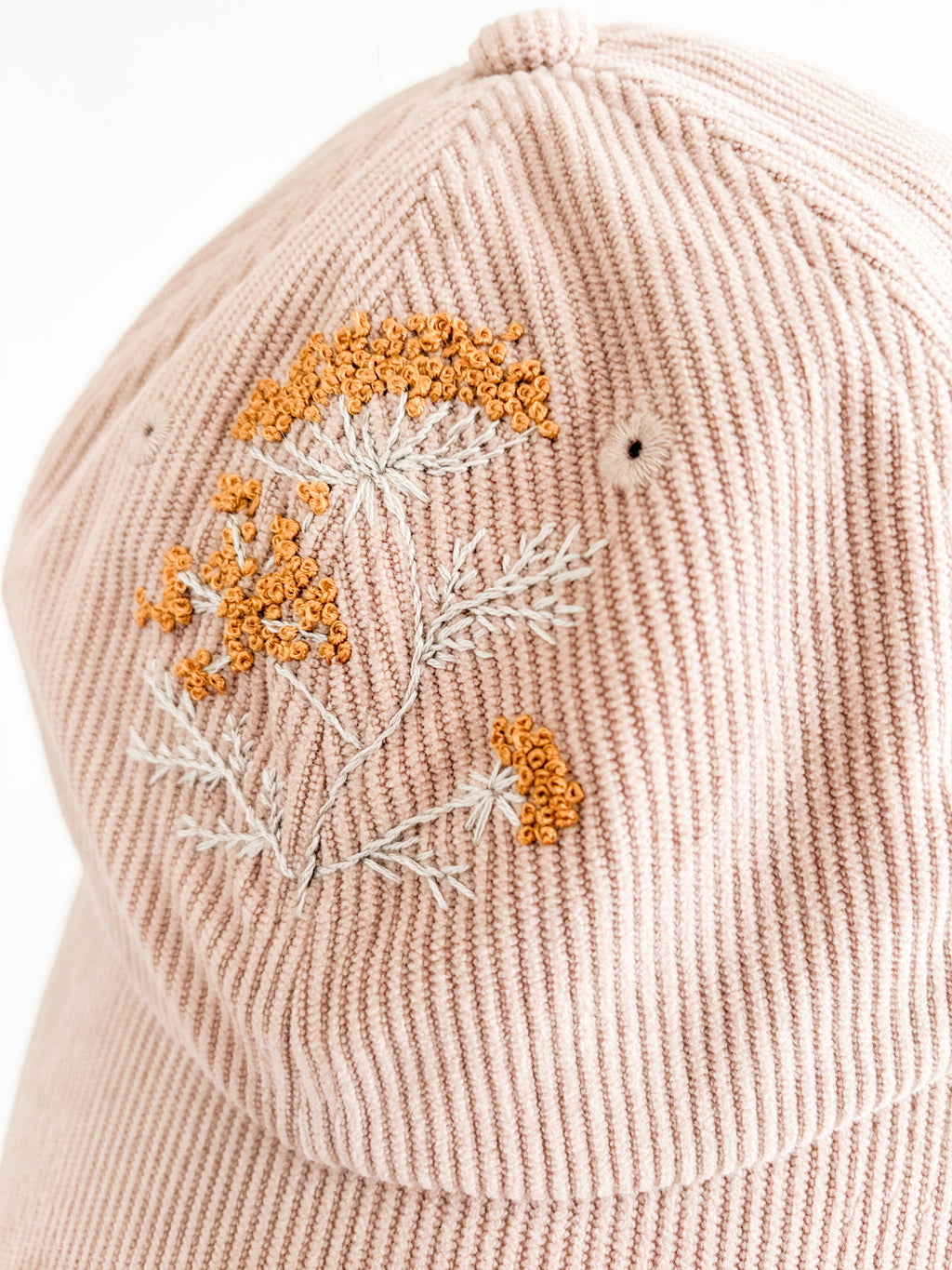 Golden Yarrow Hat (Taupe)