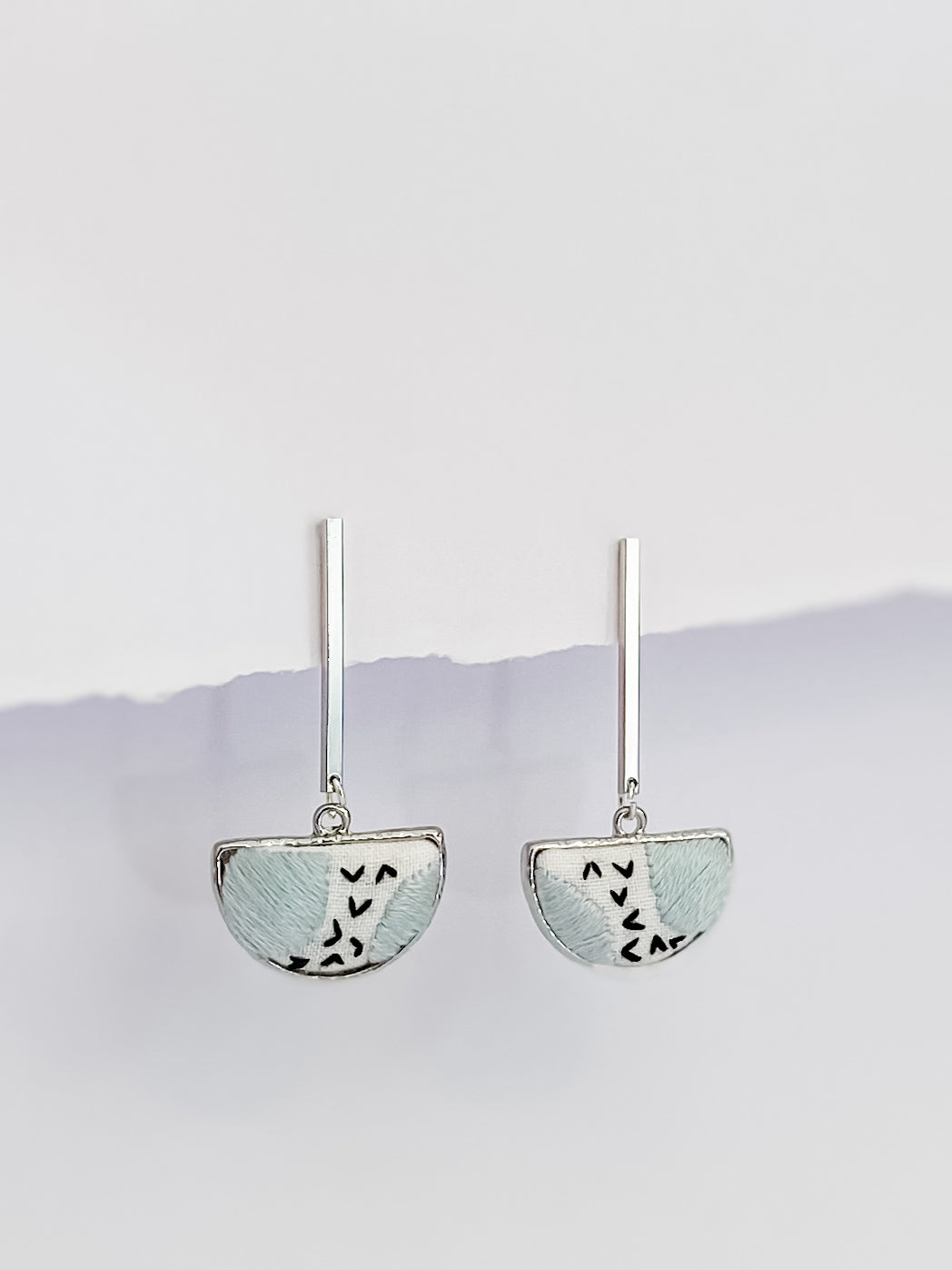 Kuro Collection – Hand-Embroidered Chevron Earrings (Silver)