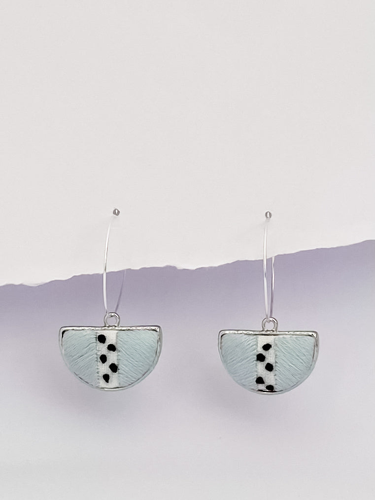 Kuro Collection – Hand-Embroidered Dots Earrings (Silver)