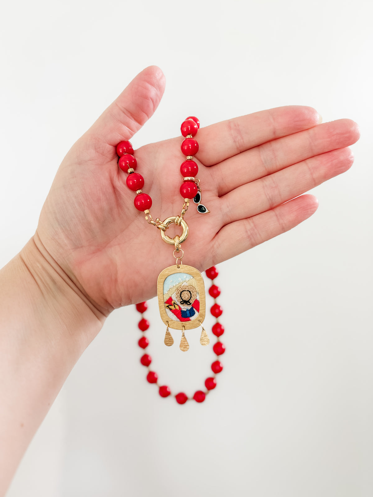 Beach Days Beaded Necklace