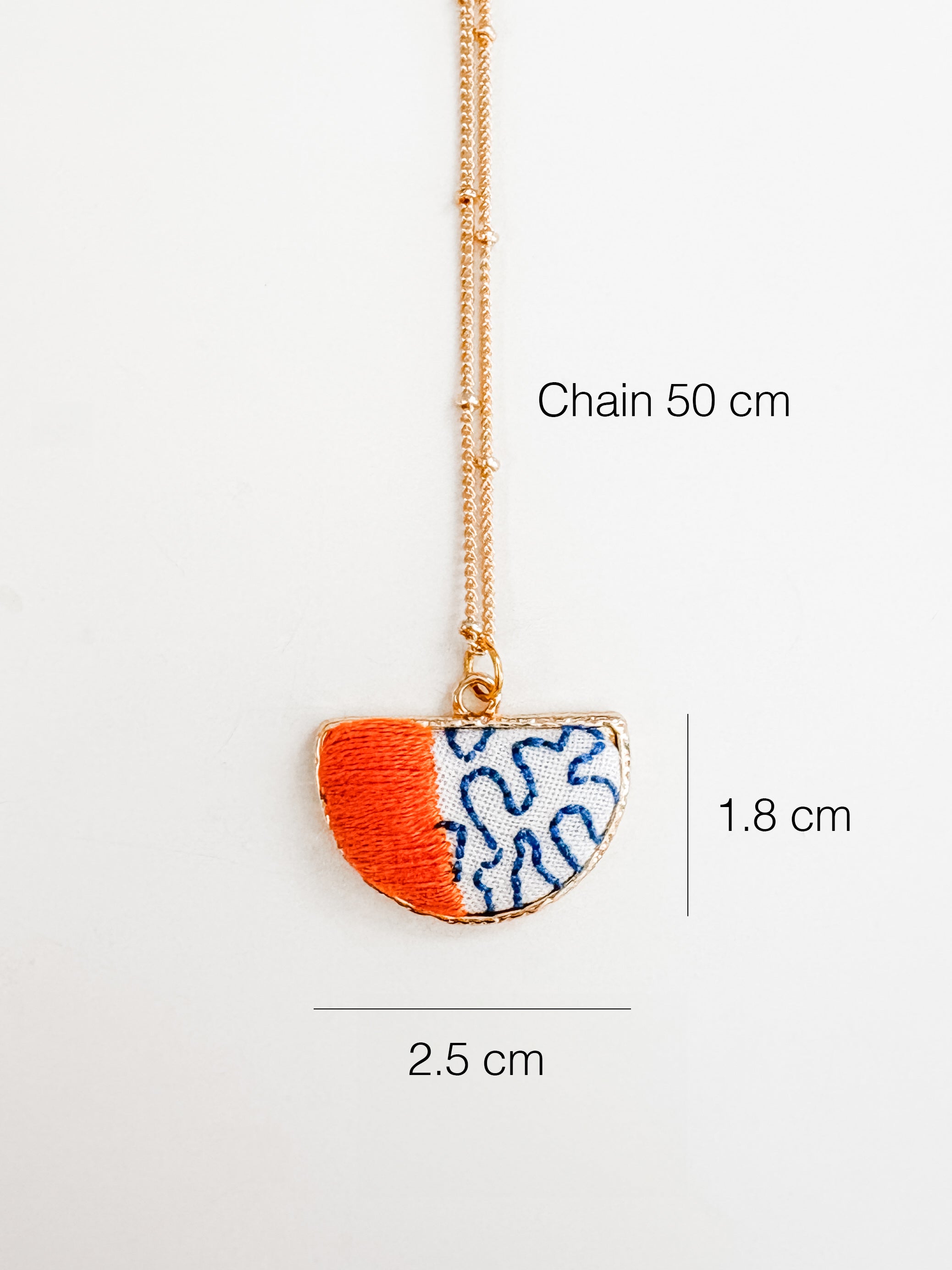 Solana Abstract Lines Necklace